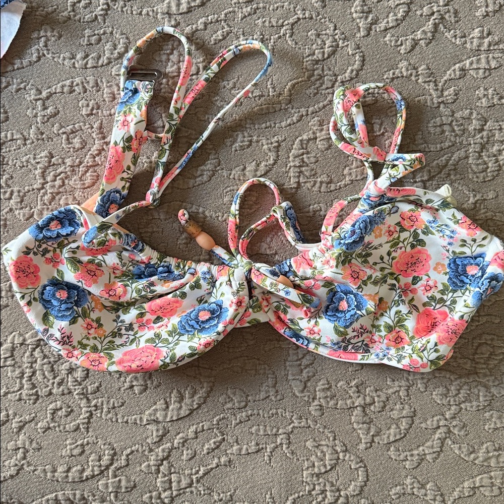 Maaji Floral swim set - Picture 3 of 3